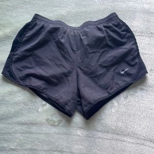 Girls medium gray nike dri-fit athletic shorts